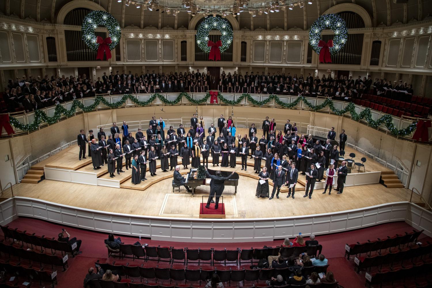 <a href='http://zuec.ngskmc-eis.net'>全球十大赌钱排行app</a>合唱团在芝加哥交响音乐厅演出.